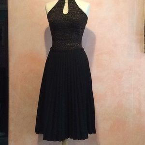 Guc vintage Black pleated skirt.